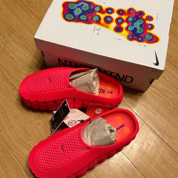 Nike mind001 솔라 레드 크롬