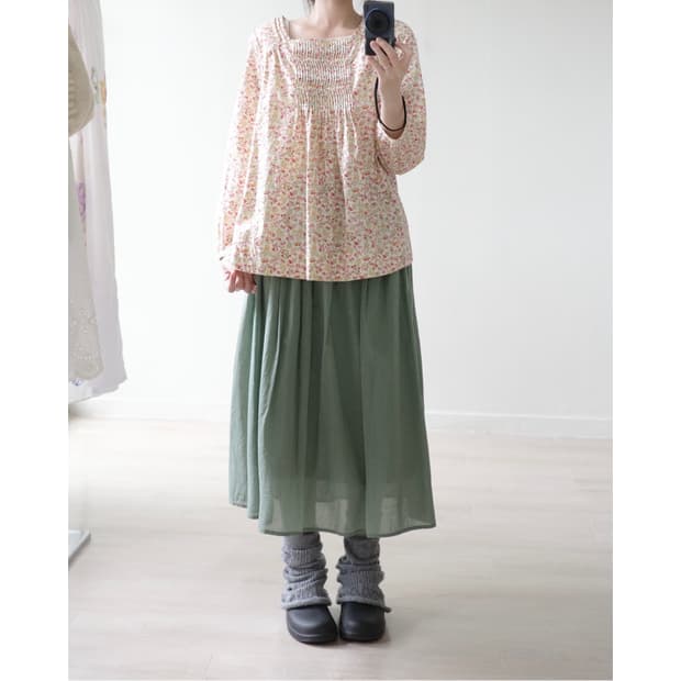 Vintage floral-bambi pattern blouse