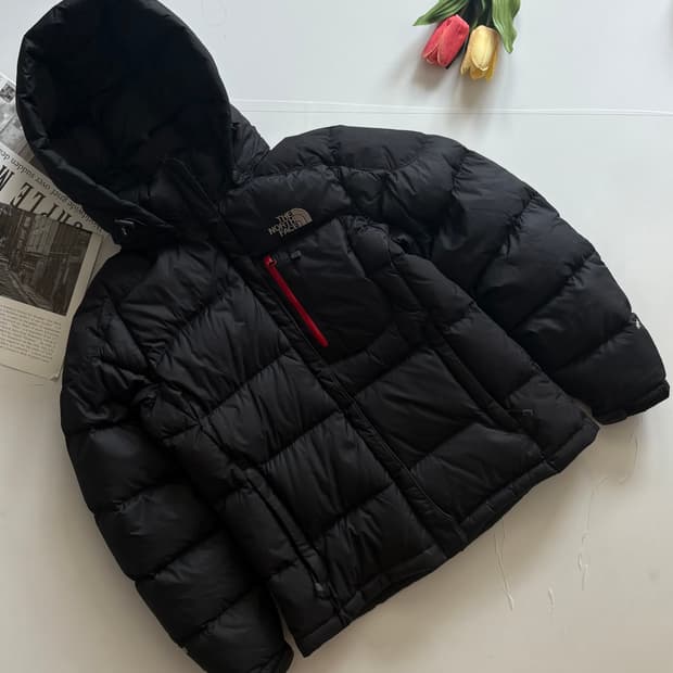 노스페이스 눕시 700 하이벤트 블랙 패딩