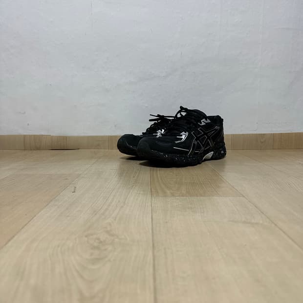 아식스 젤 벤쳐 6 블랙 퓨어 실버