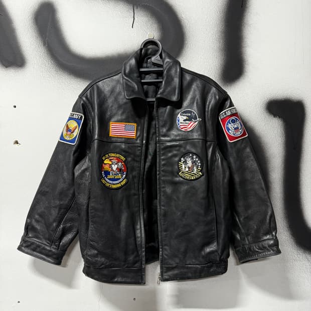 VTG 빈티지 카우하이드 100%소가죽 패치 디테일 싱글 가죽 자켓