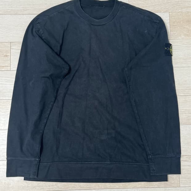 스톤아일랜드 맨투맨