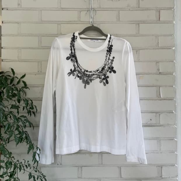 꼼데 프린팅 롱슬리브