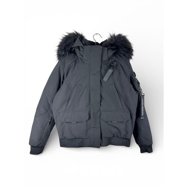 (90) 내셔널지오그래픽 타루가 덕다운 유틸리티 숏패딩 블랙