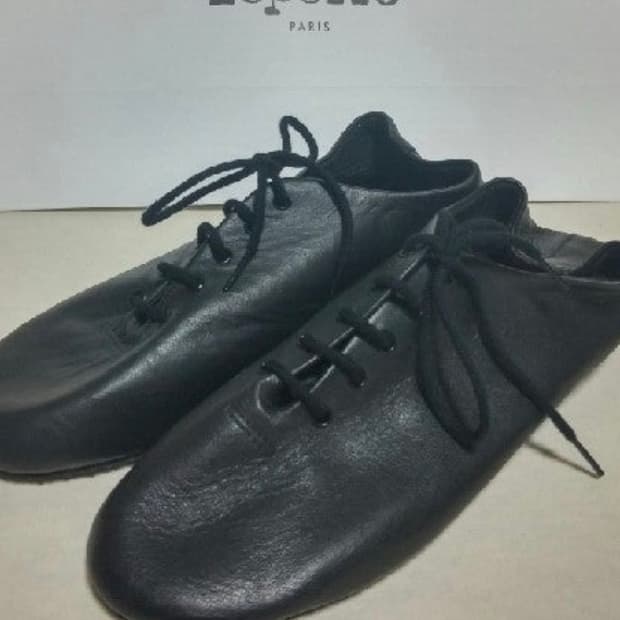 레페토 재즈 265 42사이즈 구매합니다!