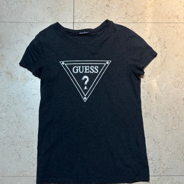 Guess 게스 반팔티