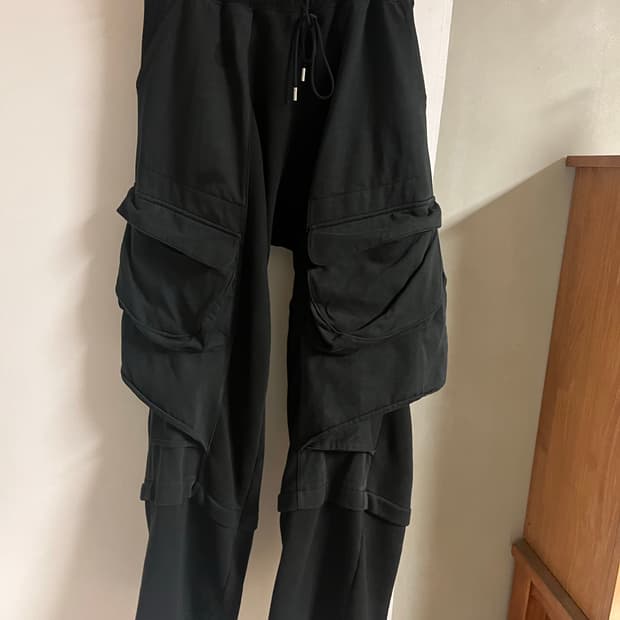 지용킴 빅 사이드포켓 코튼팬츠 23fw