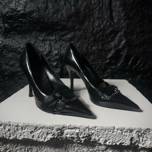 Gucci by Frida Giannini Heel Pumps