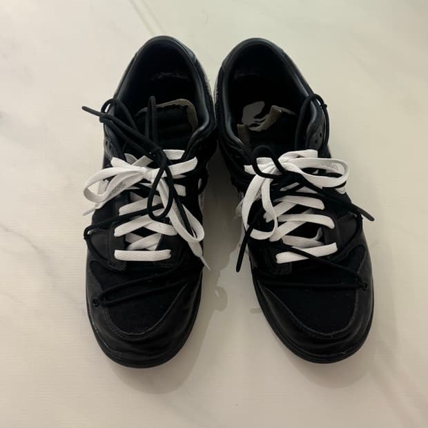 Nike x Off-White Dunk Low Lot 50 of 