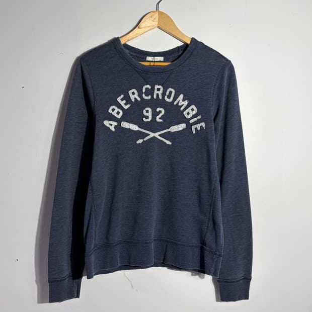 아베크롬비 네이비 맨투맨 (무료배송)