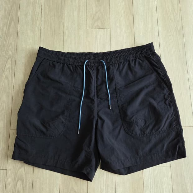 일꼬르소 우븐 반바지 