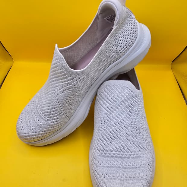 스케쳐스 여성 고워크 조이 슬립온 240