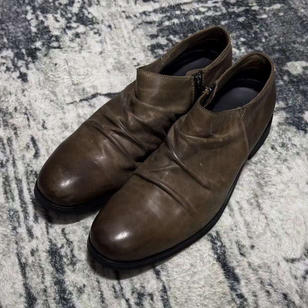 {SCHLUSSEL} Drape Side-Zip Loafer