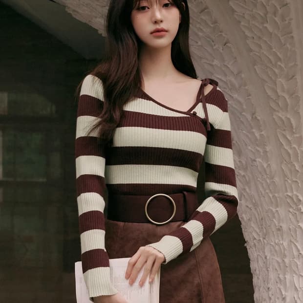 CUT OUT RIBBON BOARDER KNIT