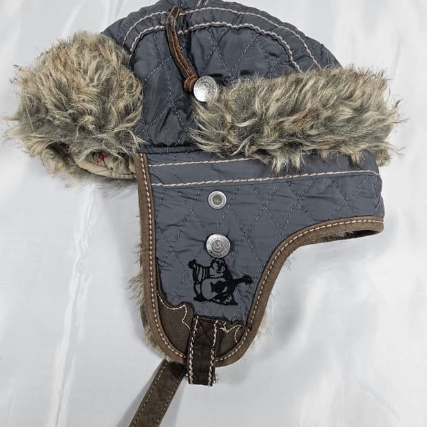 트루릴리전트루퍼햇