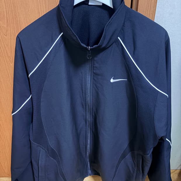 [m] 슈프림 x 나이키 트랙 자켓 블랙 - 25SS