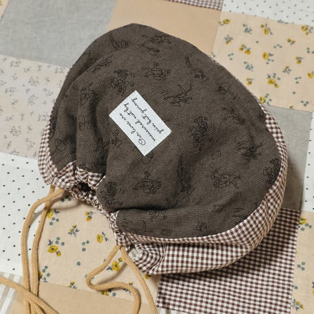 핸드메이드 라운드 스트링 파우치