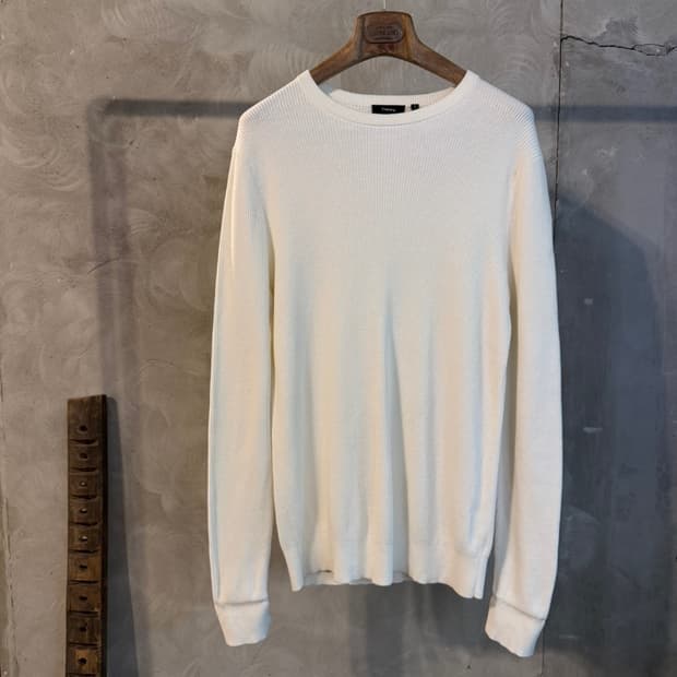 띠어리 니트 100