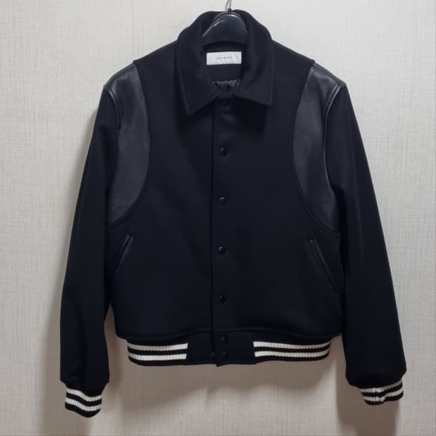 토니웩 블랙 레더 배색 스타디움 바시티 자켓