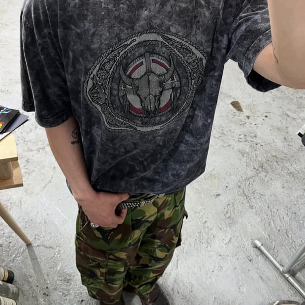 90s Factory Artwear fade tee 🇺🇸