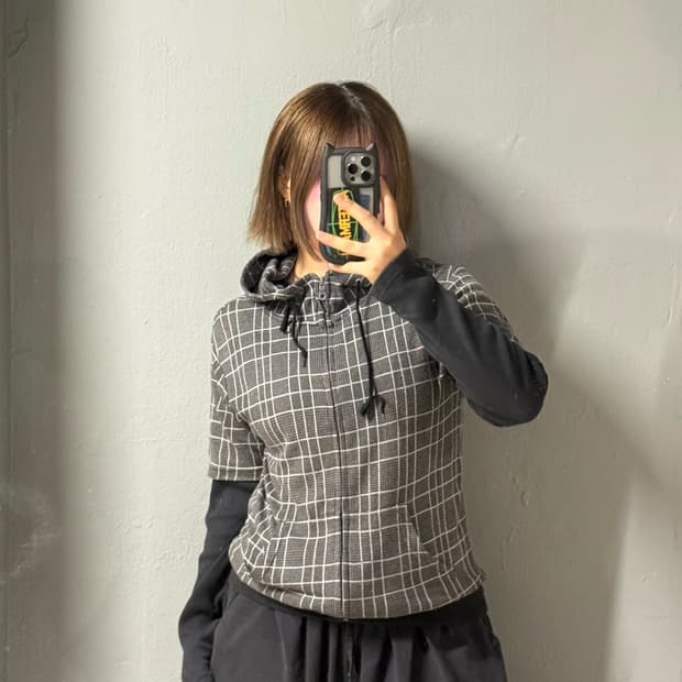 check pattern high-neck hood zip-up