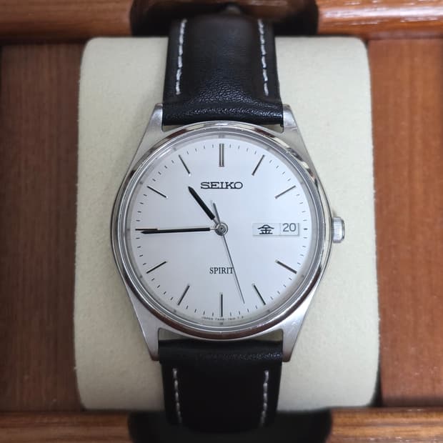 세이코 빈티지 시계 팝니다