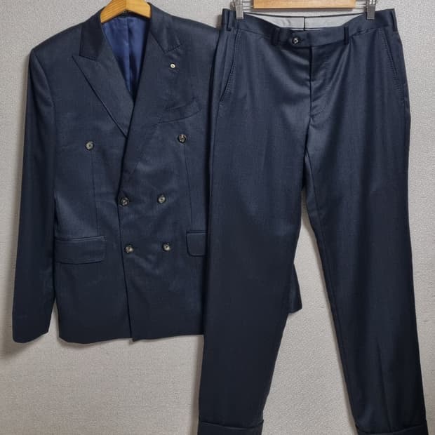 L (100) 반하트 디 알바자 네이비 더블버튼 클래식 정장세트