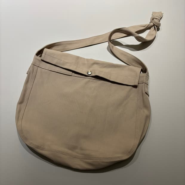 피그벨 덕 클로스 메일 백