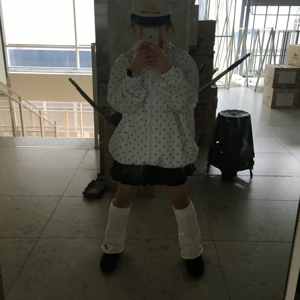 (2회착)론론 후디드 윈드브레이커 점퍼 화이트 스타