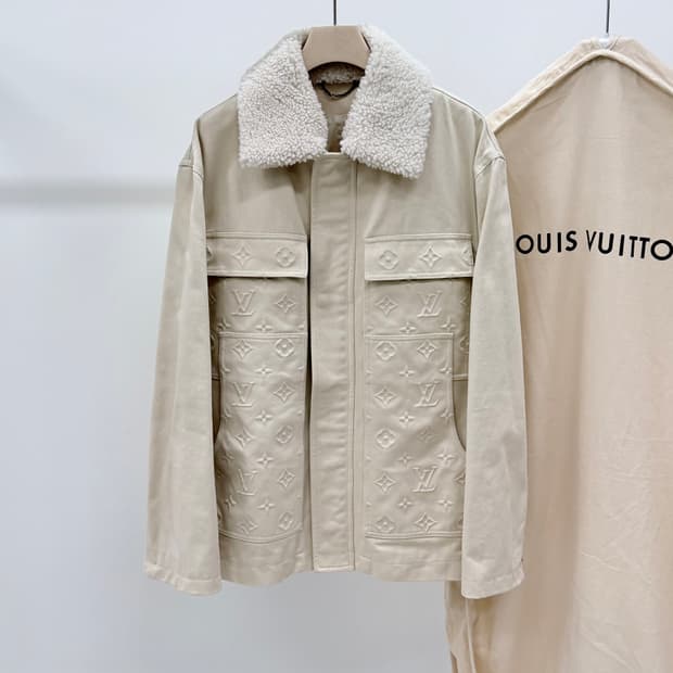 [S+급/50] 루이비통 모노그램 워크웨어 시어링 퍼 자켓 아이보리