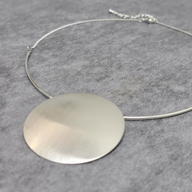 metal necklace