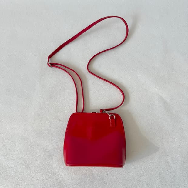 MADE IN ITALY 레더 크로스백