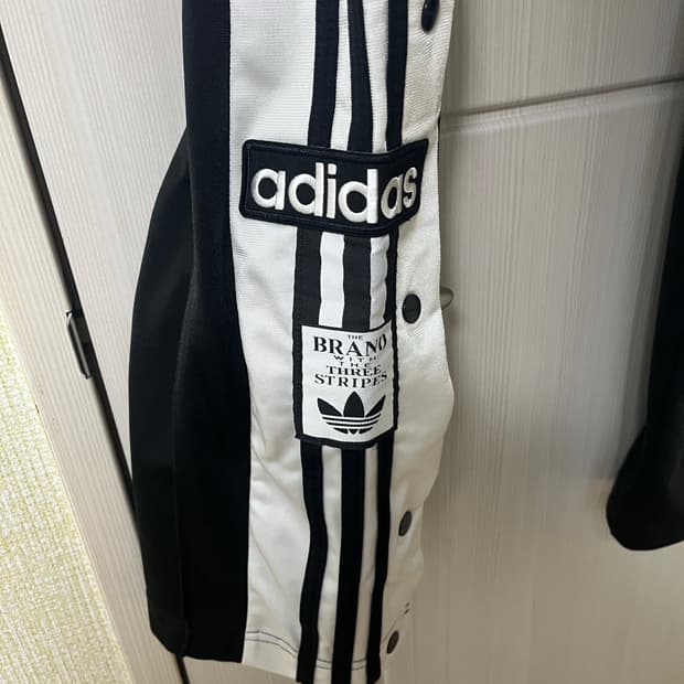 아디다스 아디브레이크 트랙 팬츠 XS