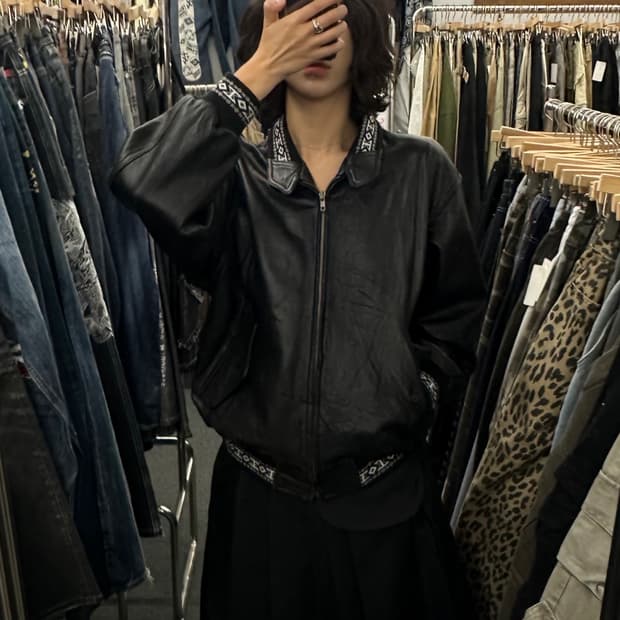 L)FRIENUDLY ORIGNAL 빈티지 가죽 블루종 자켓