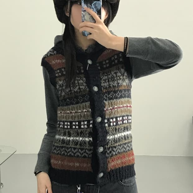 백넘버 니트 베스트