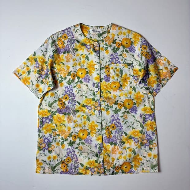 입생로랑 YSL 90's 재팬 플로럴 반팔 블라우스 PN8599