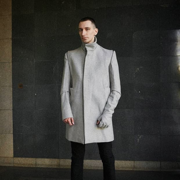 OBSCUR (Detachable Limb Coat)