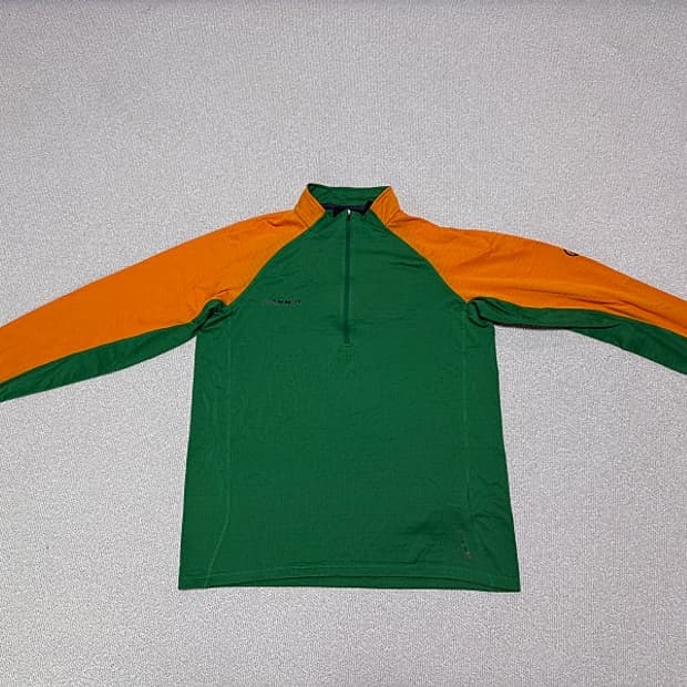 마무트 MAMMUT 반집업 등산티셔츠 남성용 105사이즈