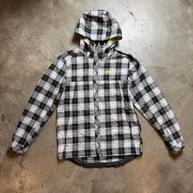 아디다스 체크 바람막이