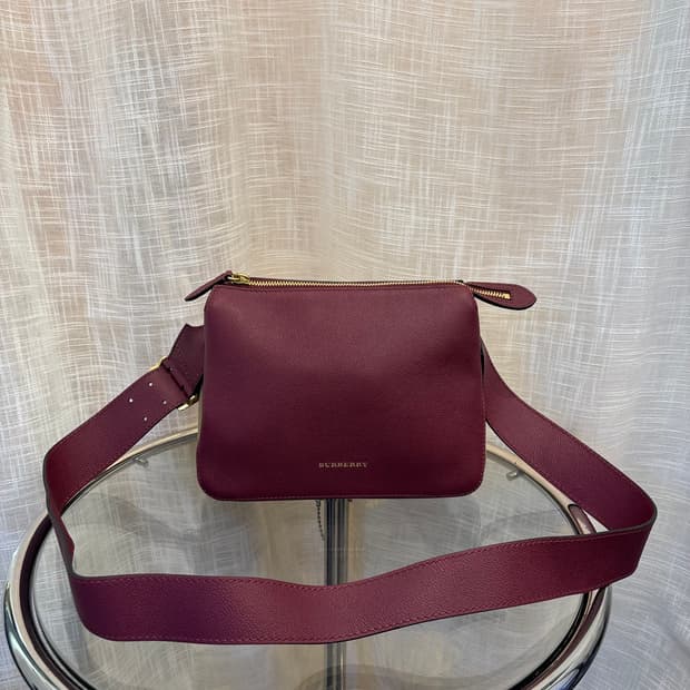 정품 버버리 헴슬리 노바체크 크로스백    