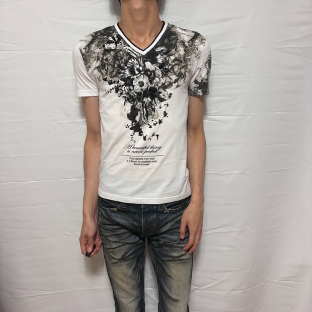 Floral Smoke Graphic V-Neck Tee