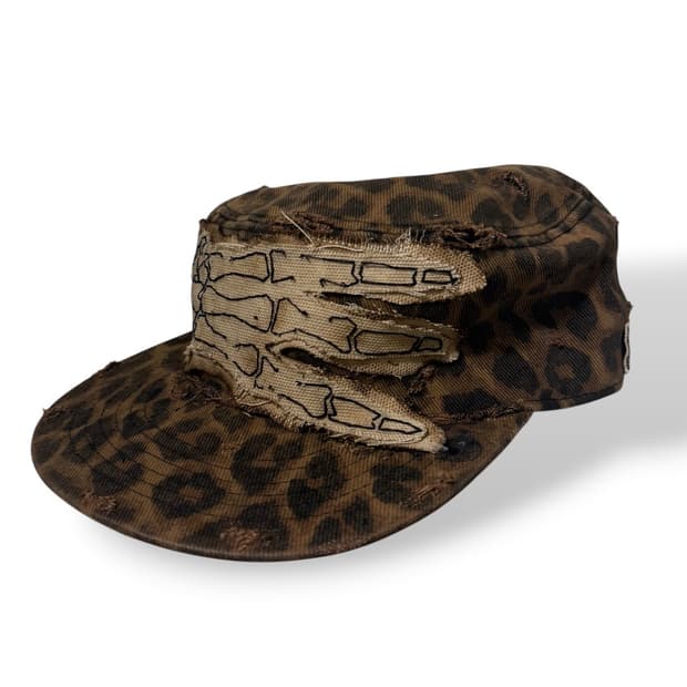 VINTAGE 레오파드 디스트로이드 자수패치 커스텀 필박스캡 