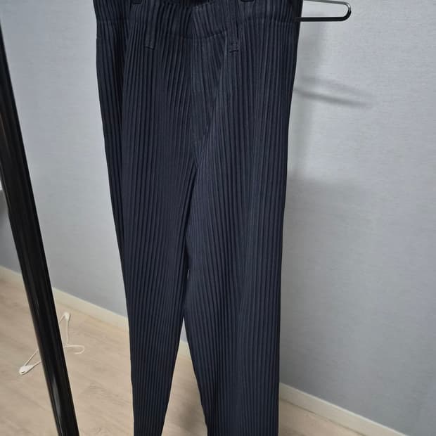 이세이미야케 옴므플리세 JF450 네이비