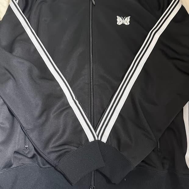 니들스 x lhp 트랙자켓