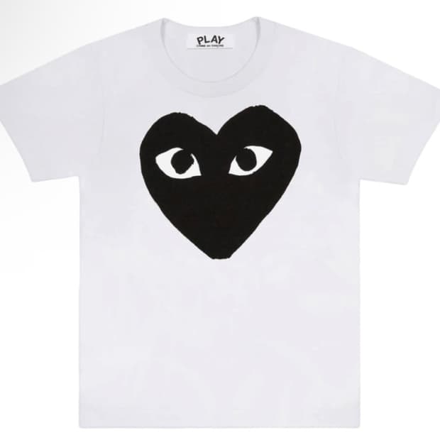 (W) 플레이 꼼데가르송 블랙 하트 티셔츠 화이트