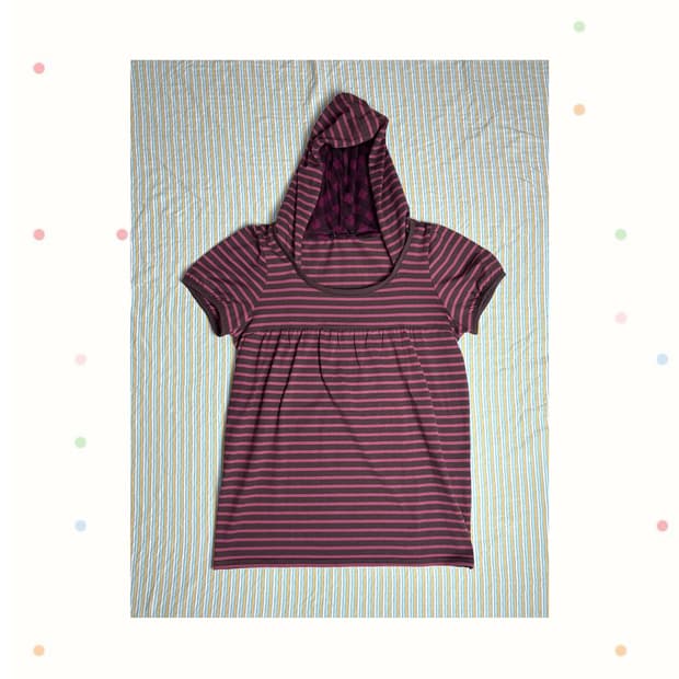 핑크브라운 스트라이프 후드 티셔츠