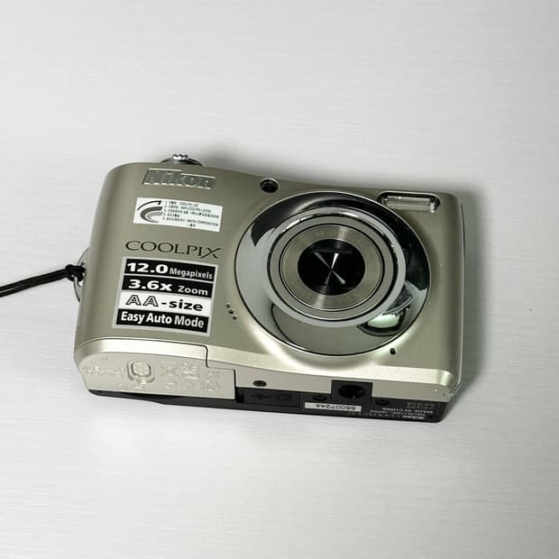 니콘 쿨픽스 l22 디카 카메라