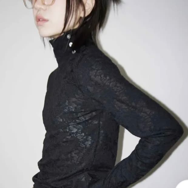 김아홉 소공녀 lace pola T (black)