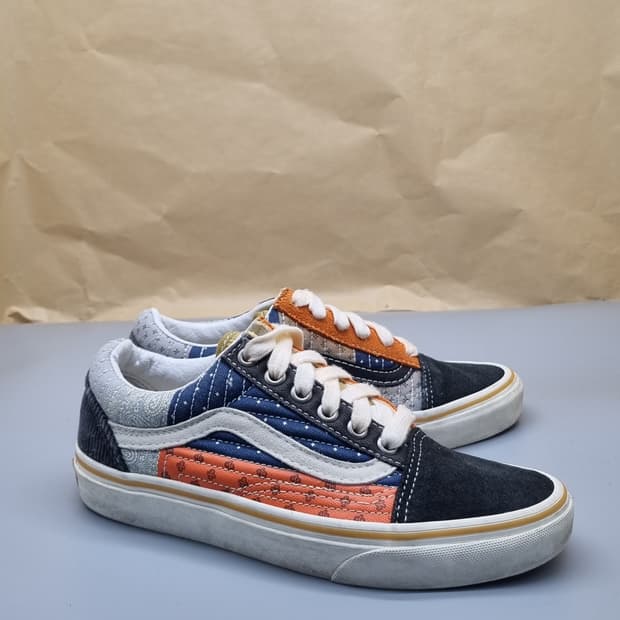 반스 올드스쿨 퀼티드 스니커즈 220