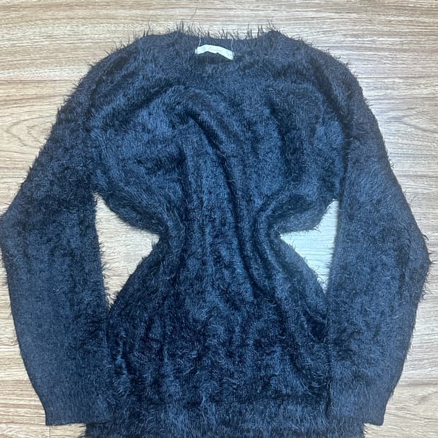 빈티지 블랙 퍼 니트 티셔츠 히메갸루 로걀 라떼 달천깔 공겜여주 긱시크